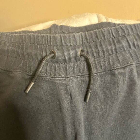 Nike Capri pants - Size Adult XS Black - Picture 4 of 6